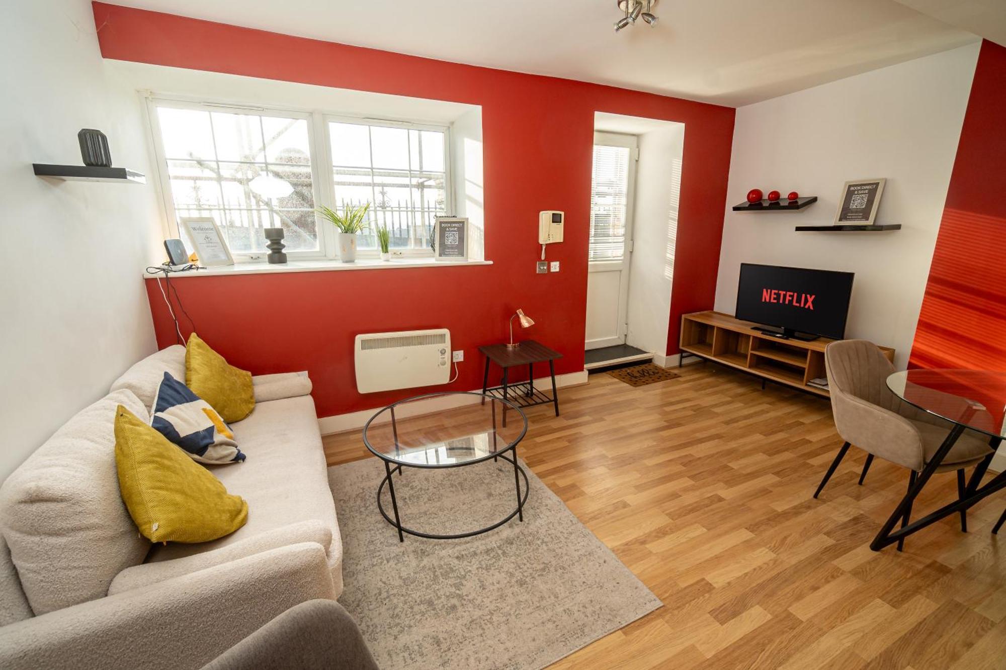 Cozy And Modern 2-Bed Apartment Swansea Exterior photo